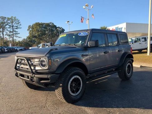Used 2023 Ford Bronco Big Bend w/ Sasquatch Package image 8