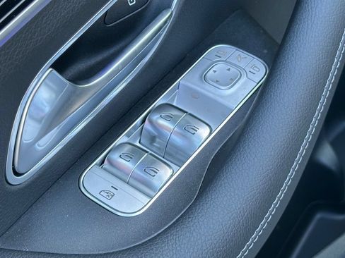 Used 2025 Mercedes-Benz GLE 450 4MATIC Coupe image 13