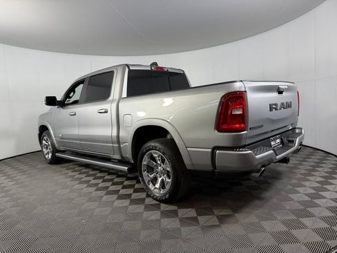 Used 2025 RAM 1500 Big Horn AWD/4WD image 9
