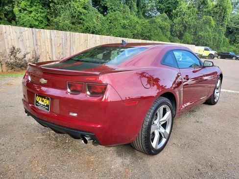 Used 2010 Chevrolet Camaro LT w/ RS Package RWD image 5