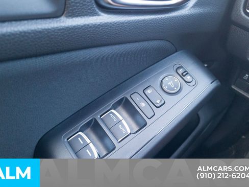 Used 2025 Honda Civic Sport image 33