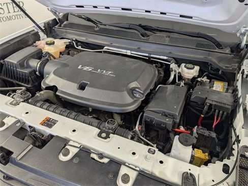 Certified 2022 Chevrolet Colorado W/T w/ WT Convenience Package image 31