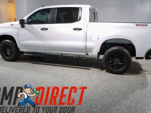 Used 2021 Chevrolet Silverado 1500 LT Trail Boss w/ Convenience Package II image 10