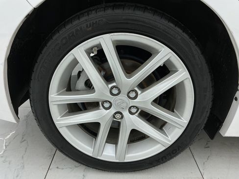 Used 2015 Lexus CT 200h FWD image 44