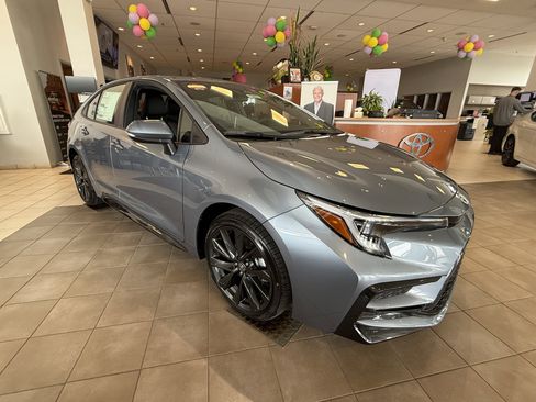 New 2026 Toyota Corolla XSE FWD image 2