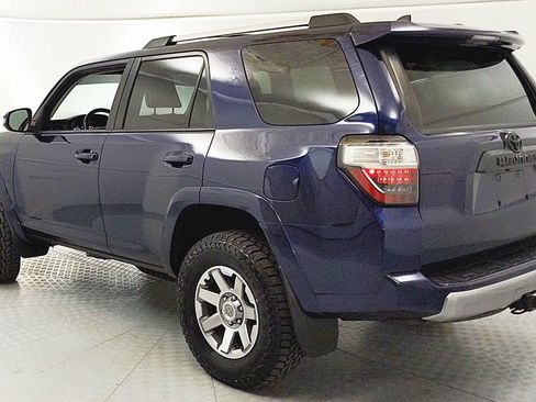 Used 2016 Toyota 4Runner Trail Premium AWD/4WD image 4
