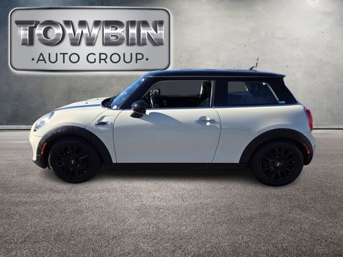 Used 2019 MINI Cooper 2-Door Hardtop image 7
