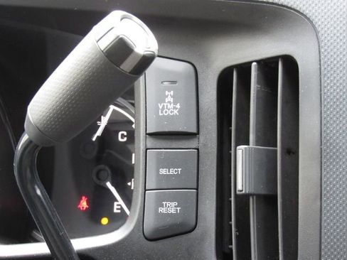 Used 2013 Honda Ridgeline RTS image 28