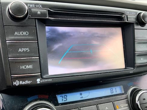 Used 2015 Toyota RAV4 XLE image 27