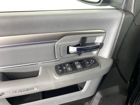 Used 2019 RAM 1500 Big Horn AWD/4WD image 14