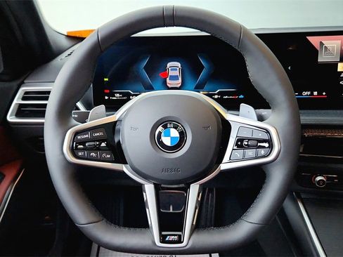 Used 2025 BMW 330i xDrive Sedan w/ M Sport Package image 33