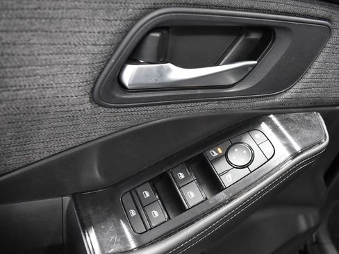 Certified 2023 Nissan Rogue SV AWD/4WD image 15
