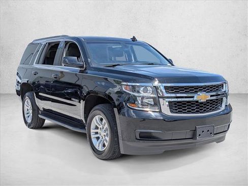Used 2017 Chevrolet Tahoe LS RWD image 3