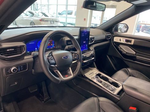 Used 2023 Ford Explorer ST w/ Equipment Group 401A image 11