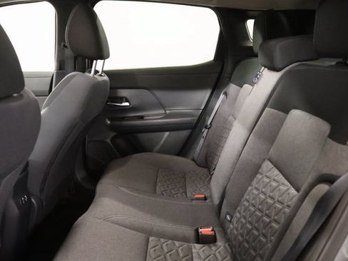 Used 2025 Nissan Kicks SV w/ Illumination Package FWD image 30