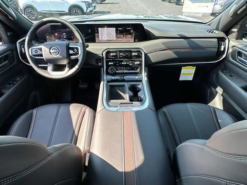 New 2025 Nissan Armada SL w/ Captain's Chari Seat Package image 32