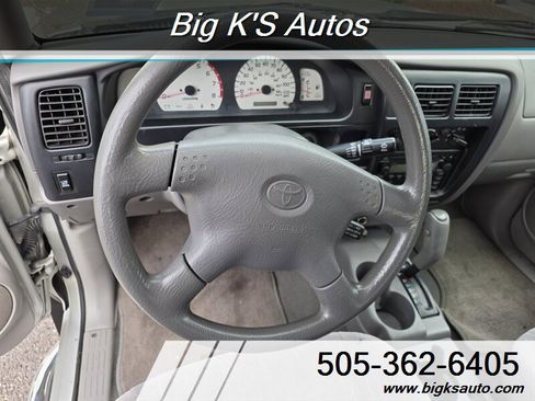Used 2004 Toyota Tacoma PreRunner image 16