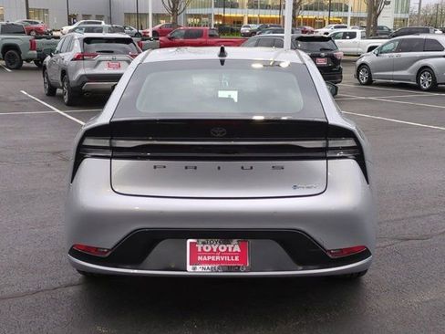 Used 2026 Toyota Prius Plug-In Hybrid image 6