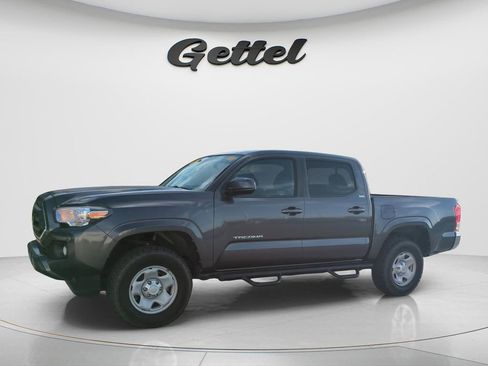 Used 2021 Toyota Tacoma SR5 RWD image 1
