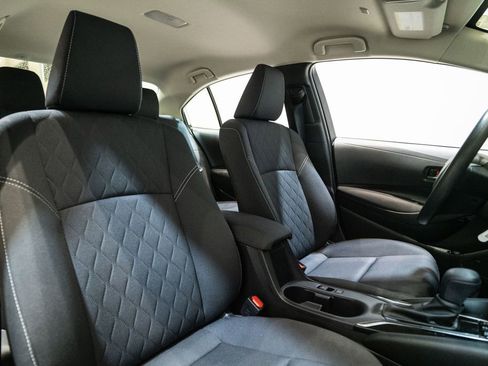 New 2025 Toyota Corolla LE image 13