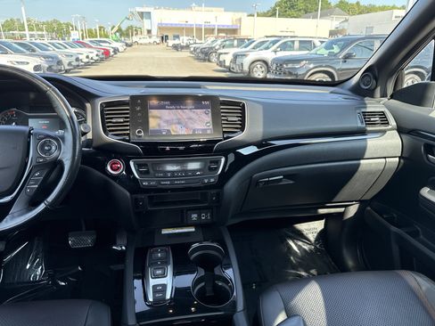 Used 2021 Honda Ridgeline Black Edition image 30