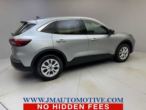 Used 2023 Ford Escape Active w/ Tech Pack #1 AWD/4WD image 5