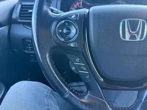 Used 2017 Honda Ridgeline Black Edition image 17