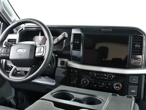 New 2026 Ford F350 XLT w/ XLT Premium Package image 8