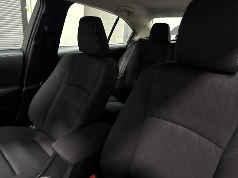 Used 2024 Toyota Corolla LE FWD image 28