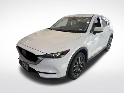 Used 2018 MAZDA CX-5 Touring FWD image 1
