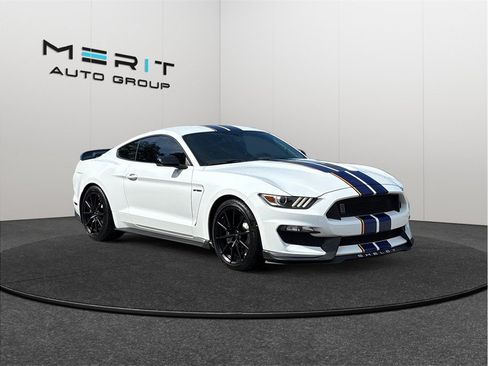 Used 2016 Ford Mustang Shelby GT350 w/ Technology Package RWD image 1