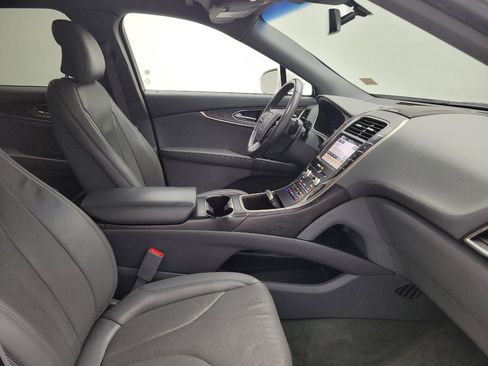 Used 2019 Lincoln Nautilus Reserve AWD/4WD image 21