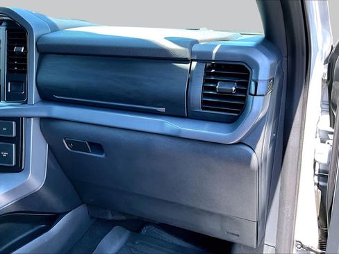 Used 2025 Ford F150 XLT w/ Equipment Group 302A MID AWD/4WD image 19