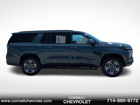 New 2026 Chevrolet Suburban Z71 w/ Comfort Package AWD/4WD image 4