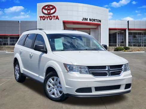 Used 2018 Dodge Journey SE w/ Popular Equipment Group FWD image 1