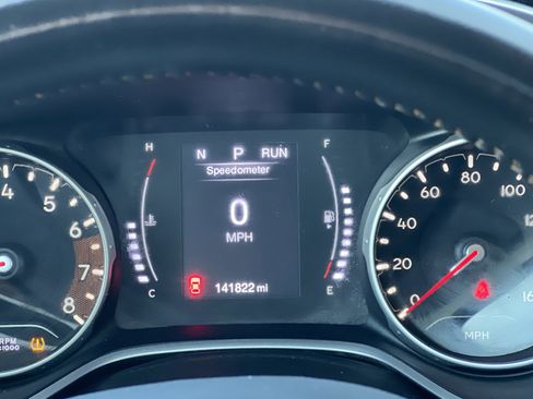 Used 2019 Jeep Compass Latitude image 46