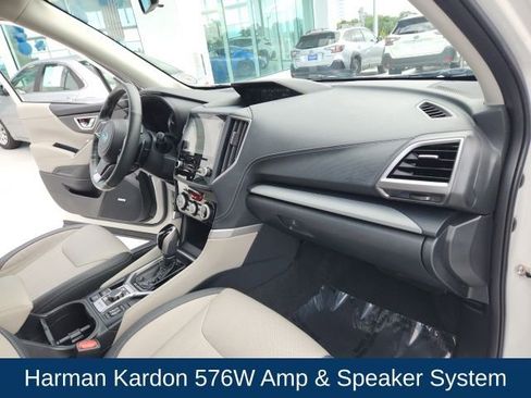Used 2021 Subaru Forester Limited image 26