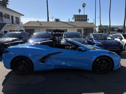 Used 2021 Chevrolet Corvette Stingray Preferred Conv w/ Z51 Performance Package image 5