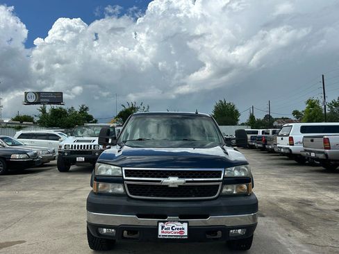 Used 2007 Chevrolet Silverado 2500 LT w/ Heavy-Duty Power Package RWD image 5