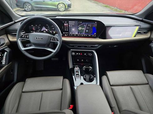 New 2025 Audi Q5 Prestige image 28