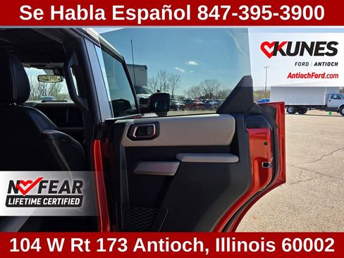 Used 2023 Ford Bronco Wildtrak image 30