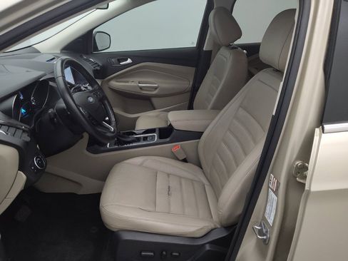 Used 2017 Ford Escape Titanium image 17