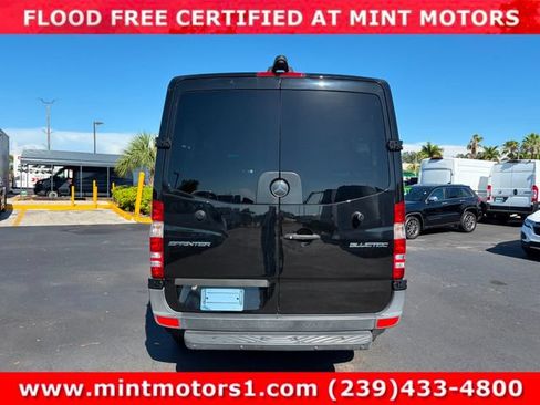Used 2016 Mercedes-Benz Sprinter 2500 image 3