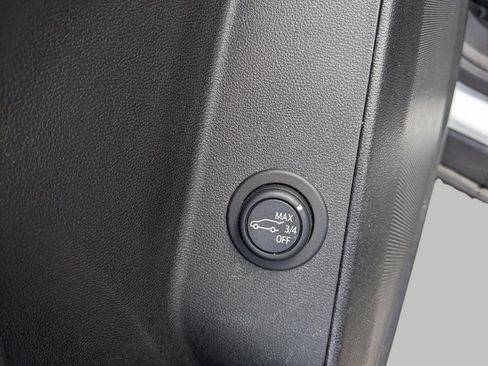 Used 2024 Chevrolet Equinox LT AWD/4WD image 10