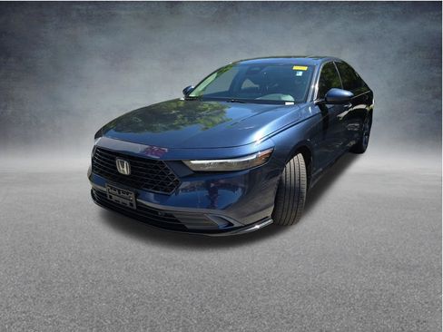 Used 2024 Honda Accord EX-L image 10