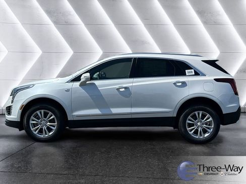 New 2026 Cadillac XT5 Luxury w/ LPO, Floor Liner Package image 2