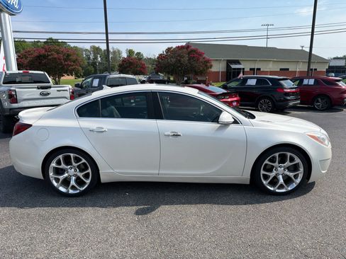 Used 2014 Buick Regal GS w/ Driver Confidence Package #1 AWD/4WD image 2