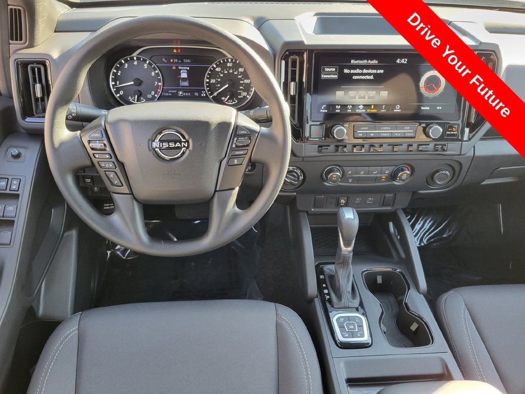 Used 2026 Nissan Frontier SV w/ Tow Package AWD/4WD image 6