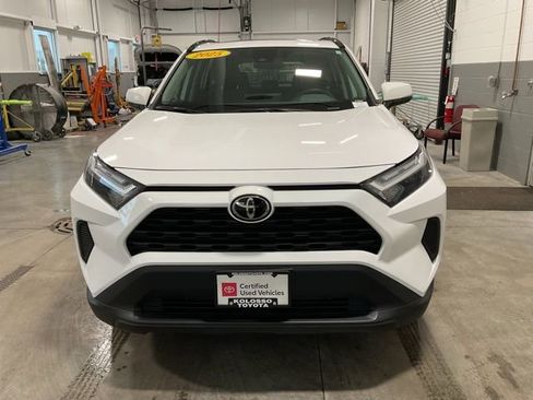Used 2025 Toyota RAV4 XLE image 2