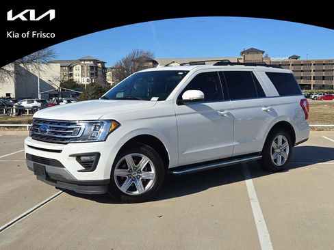 Used 2021 Ford Expedition XLT image 1